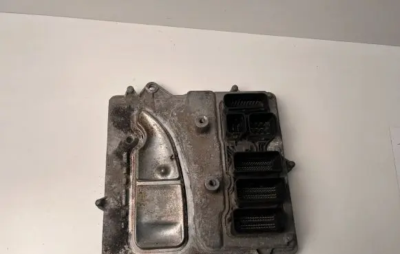 BMW X3 F25 Engine control unit/module 7638781