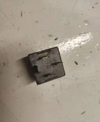 Audi A4 S4 B5 8D Other relay 141951253B 20240072