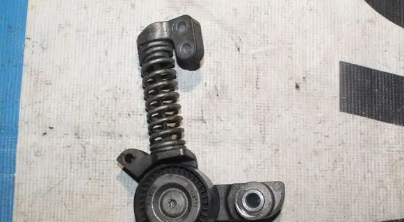 Volvo S60 Timing belt tensioner 31460374