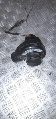 Opel Omega B2 Secondary air pump 90493287 0130007810