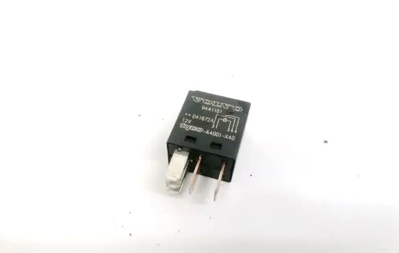 Volvo V70 Other relay 9441161 v23074