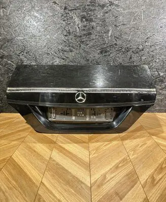 Mercedes-Benz CLS C218 X218 Tailgate/trunk/boot lid