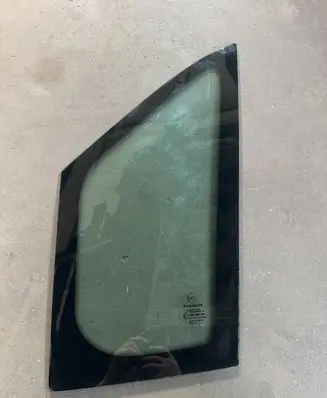 Fiat Ducato Front door window glass four-door 
