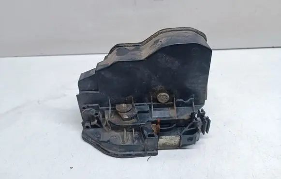 BMW 5 E60 E61 Front door lock 7202146