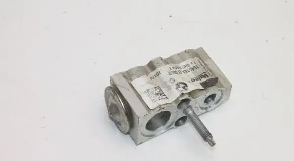Toyota Supra A90 Air conditioning (A/C) expansion valve 6994989