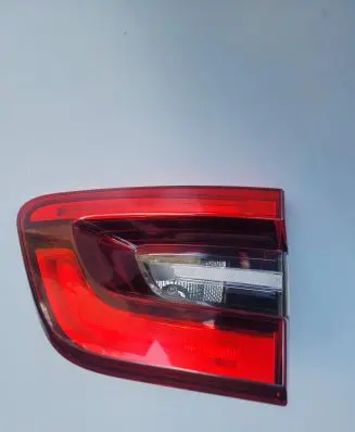 Renault Kadjar Tailgate rear/tail lights 265508898R 90061333 90061233170Y