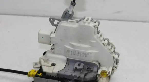 Audi A6 S6 C7 4G Front door lock 8J1837015D