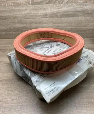 Skoda Octavia Mk1 (1U) Air filter 032129620