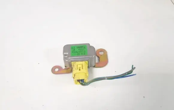 Mazda Premacy Airbag deployment crash/impact sensor c10057kdoa 1c20a47