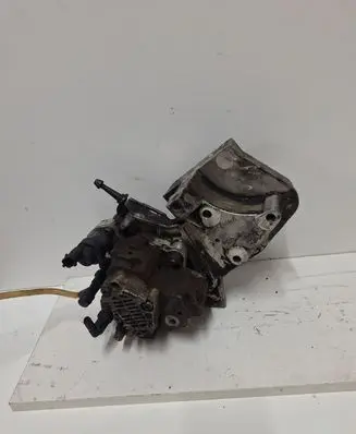 Opel Vivaro Fuel injection high pressure pump