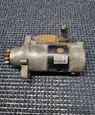 Nissan X-Trail T30 Starter motor 233008H801 M008T71471