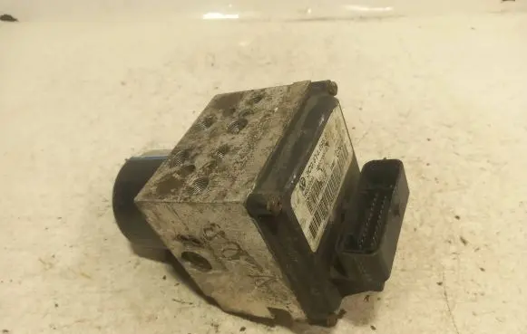 Volkswagen PASSAT B6 ABS Pump 3c0614095p