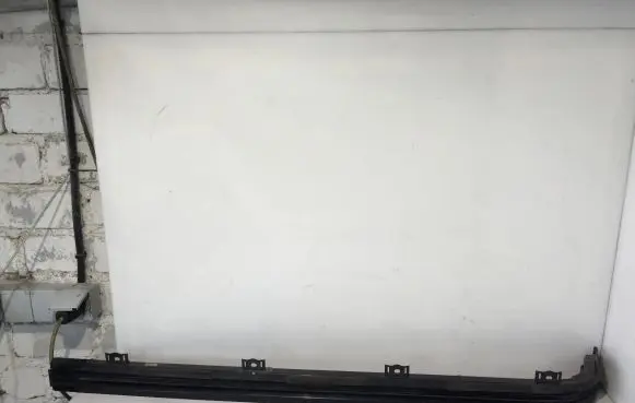 Ford Transit Custom Sliding door bottom rail 