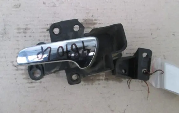 Opel Zafira A Front door interior handle