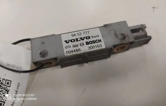 Volvo V70 Airbag deployment crash/impact sensor 9452777