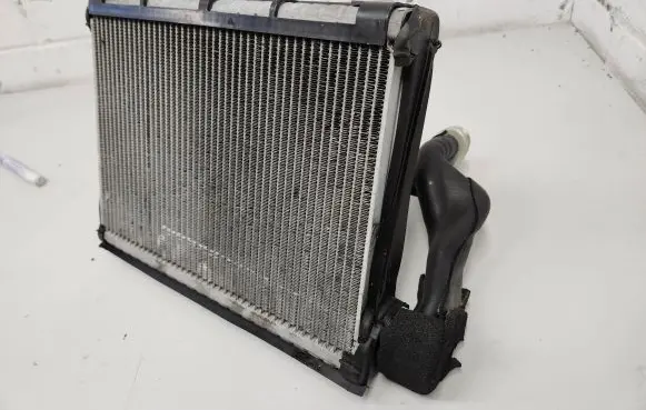 Audi A6 S6 C6 4F Air conditioning (A/C) radiator (interior) 