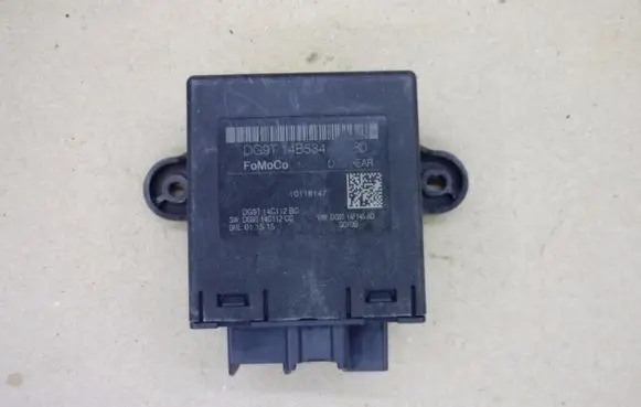 Ford Mondeo MK V Door control unit/module DG9T14B534BD G516