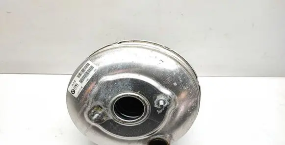 BMW X3 E83 Brake booster