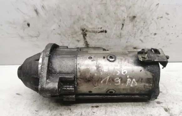 Audi A4 S4 B6 8E 8H Starter motor 068911024E