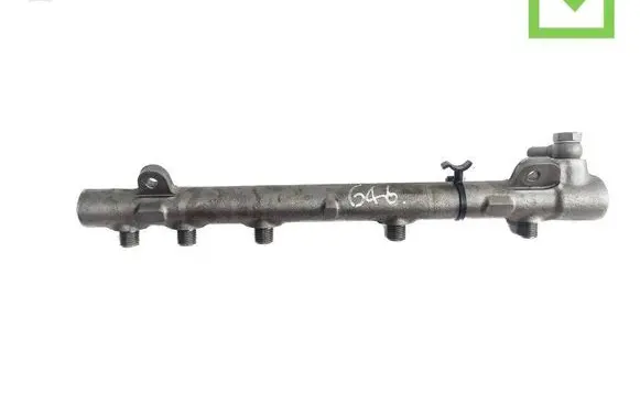 Mercedes-Benz C W204 Fuel main line pipe 
