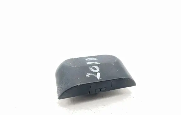 Maserati Ghibli Windshield washer spray nozzle 670028353