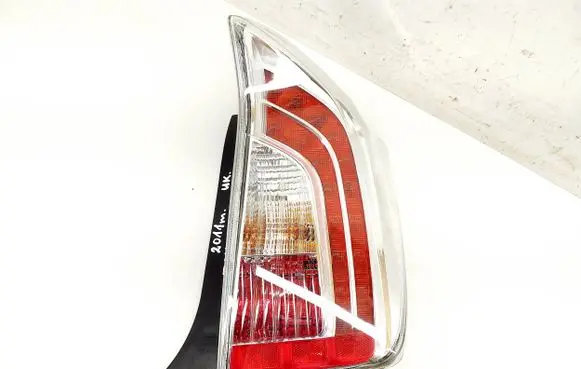 Toyota Prius (XW30) Rear/tail lights