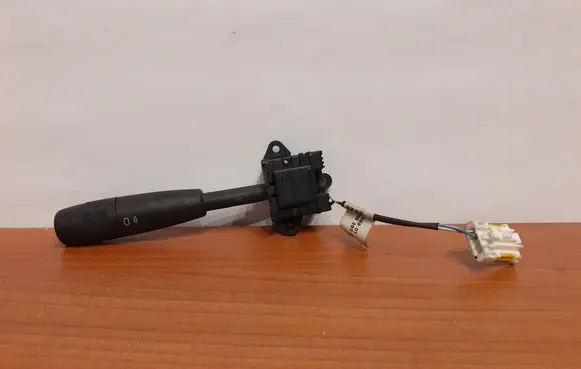 Peugeot 607 Cruise control switch 4426 96318293