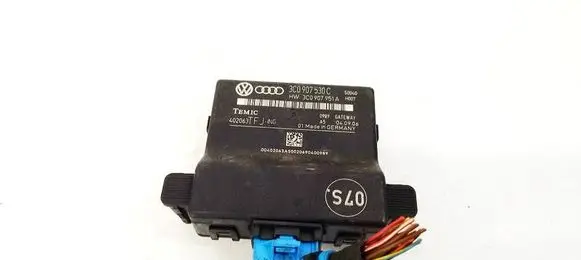 Volkswagen PASSAT B6 Door control unit/module 3c0907530c 3c0907951a