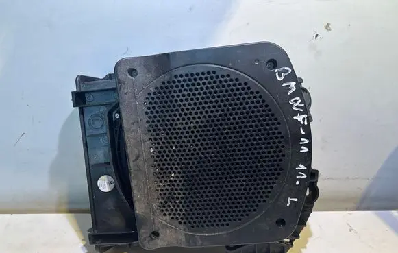 BMW 5 F10 F11 Subwoofer speaker 9195199 512548