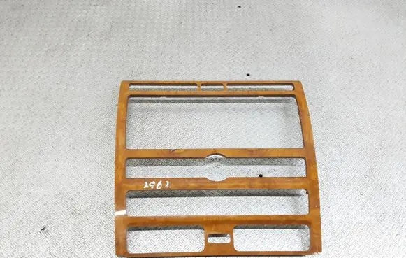 Volkswagen Phaeton Radio/GPS head unit trim 3D0035122A