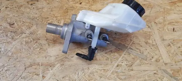 Volvo XC60 Master brake cylinder 03350885571