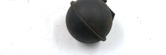 Volkswagen PASSAT B5 Vacuum air tank 054129808