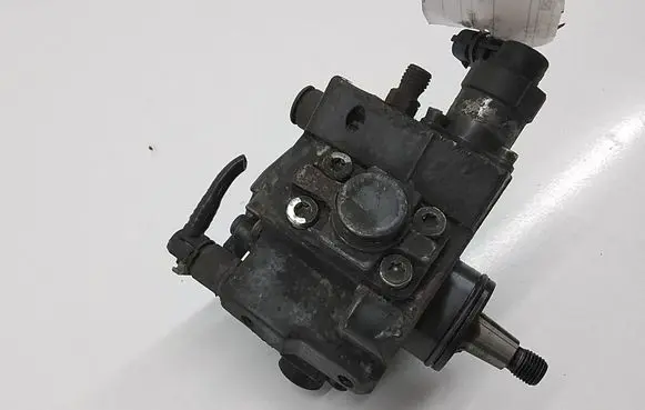 Hyundai ix35 Fuel injection high pressure pump 331002A420