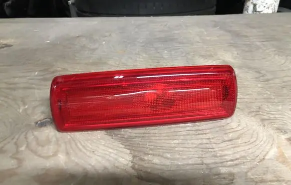 Renault Trafic III (X82) Third/center stoplight 265904849R