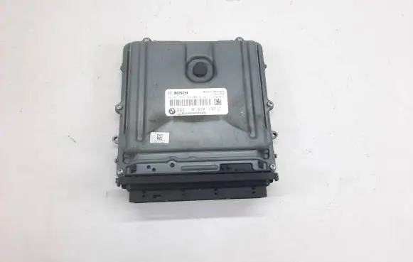 BMW 5 F10 F11 Engine control unit/module 8510137 0281016846