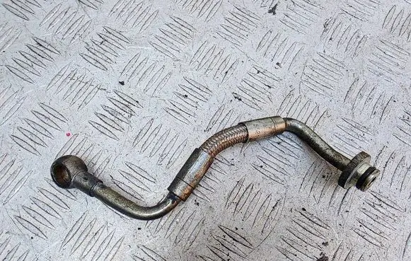 Alfa Romeo Mito Turbo turbocharger oiling pipe/hose 55219159