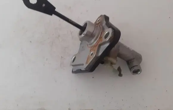 KIA Carens III Clutch slave cylinder 416051D100