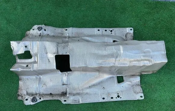Audi A4 S4 B9 Exhaust heat shield 8W0804160A