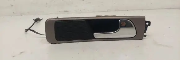 Rear door interior handle