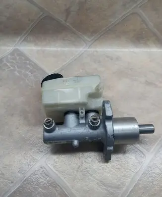 Mercedes-Benz B W245 Master brake cylinder A1694300202