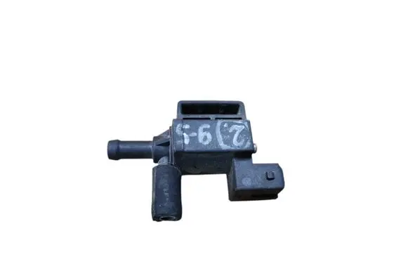 Volvo S60 Turbo solenoid valve 72251702