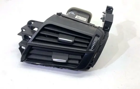 BMW X6 F16 Dashboard side air vent grill/cover trim 9252650