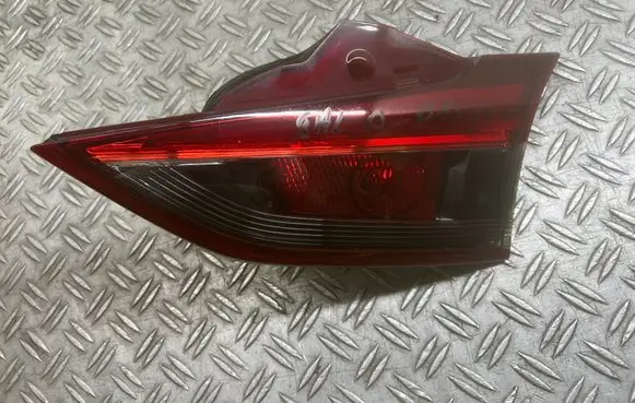 Mazda 6 Tailgate rear/tail lights