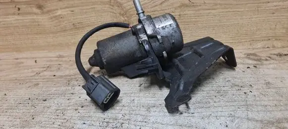 Vacuum pump