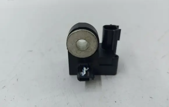 Mazda CX-7 Airbag deployment crash/impact sensor GP9A57KC0 05012007