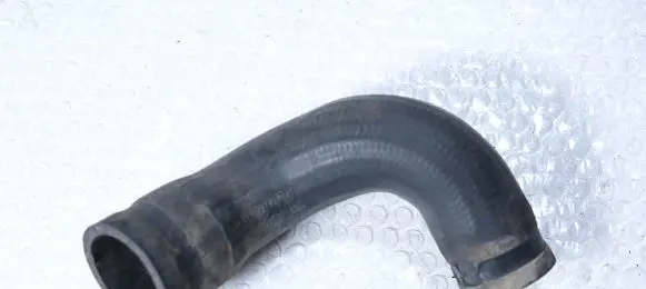 Audi A6 S6 C4 4A Engine coolant pipe/hose 4A0121055C