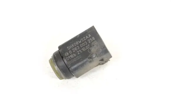 Chrysler 300 - 300C Parking PDC sensor 5HX08WS2AA 0263003258