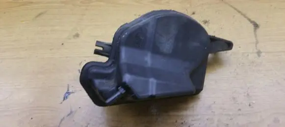 Volvo V50 Air suspension tank/reservoir 