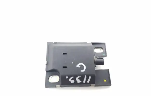 Mercedes-Benz CL C216 Radio/CD/DVD/GPS head unit A2118203375
