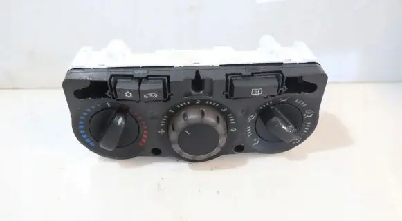 Opel Corsa D Interior fan control switch 